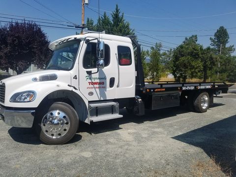 A White Tow Truck — Grants Pass, OR — Fairgrounds Towing & Fuel LLC