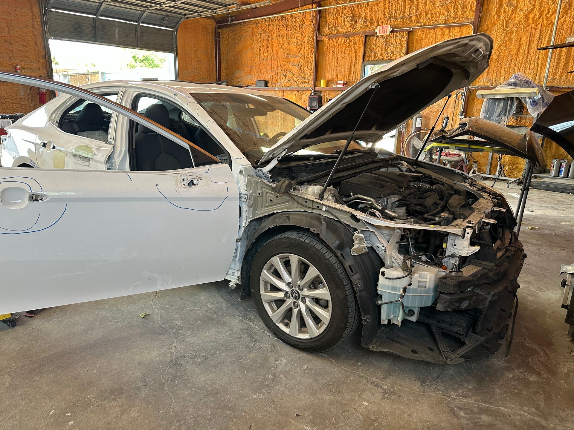 How to Choose a Quality Collision Repair Center: 6 Questions to Ask