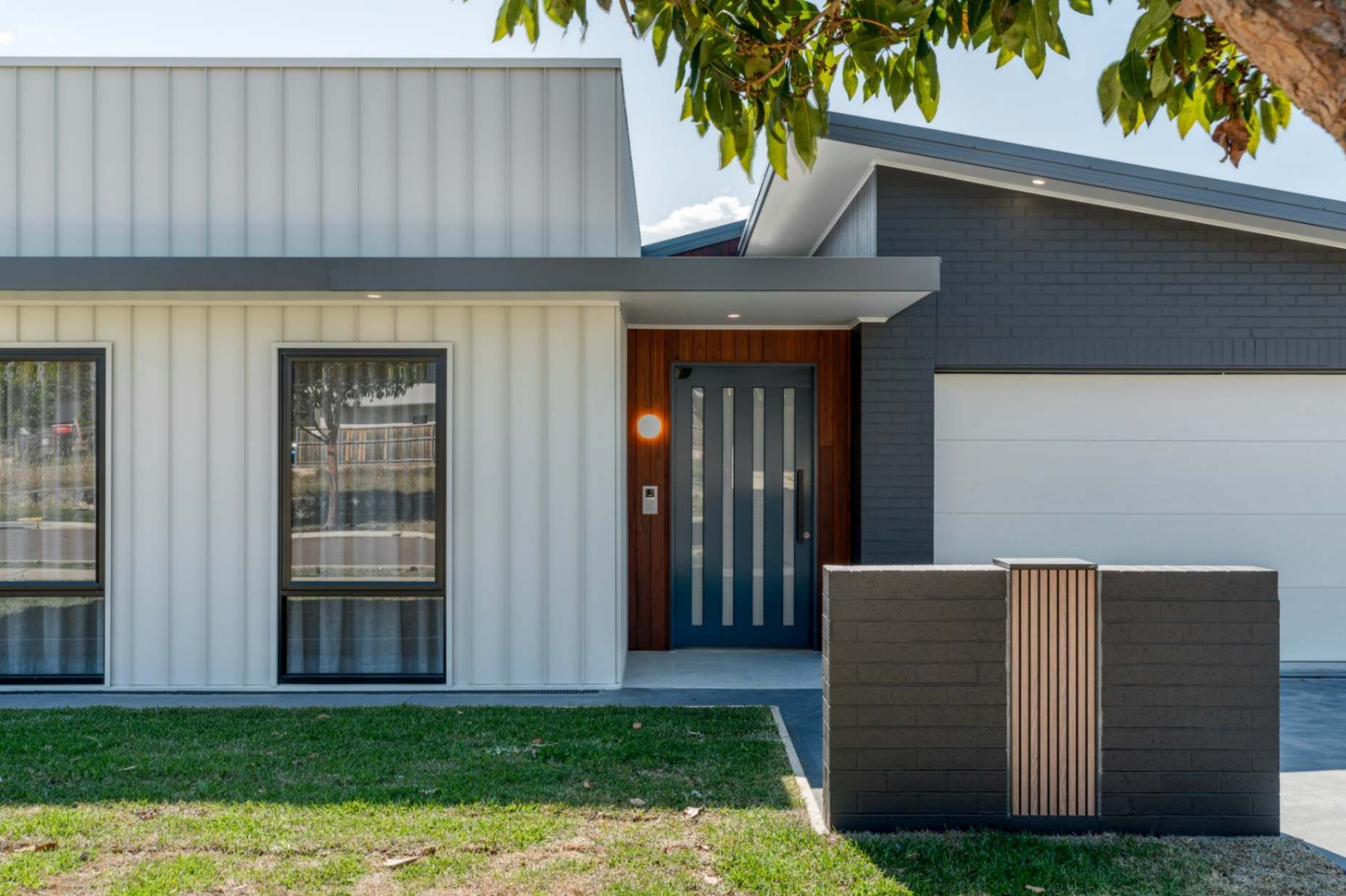  Front View Of A Small House — Custom Home Builders in the Hunter Valley