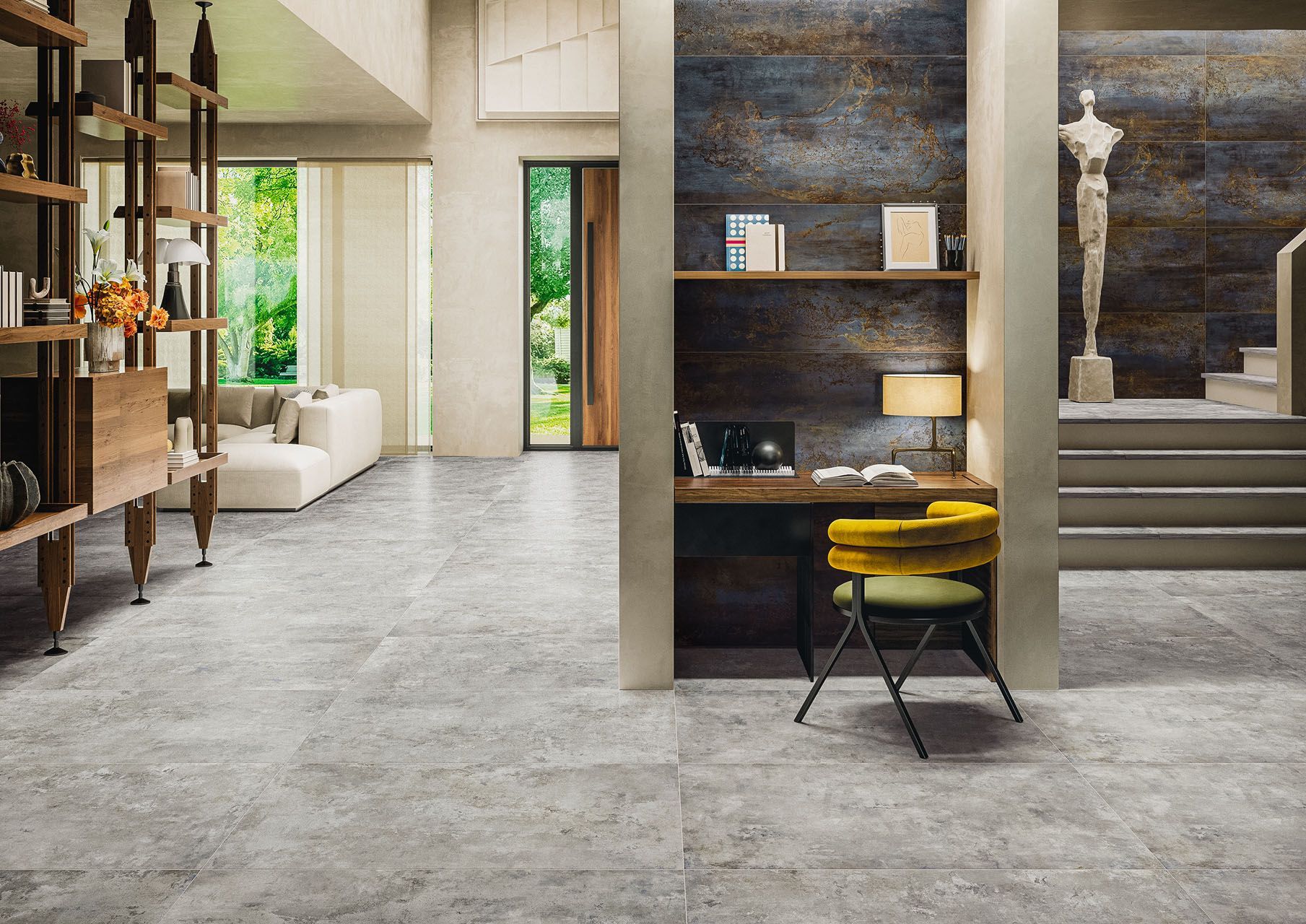 Ein Wohnzimmer mit grauen Bodenfliesen, einem Schreibtisch und einem Stuhl darin