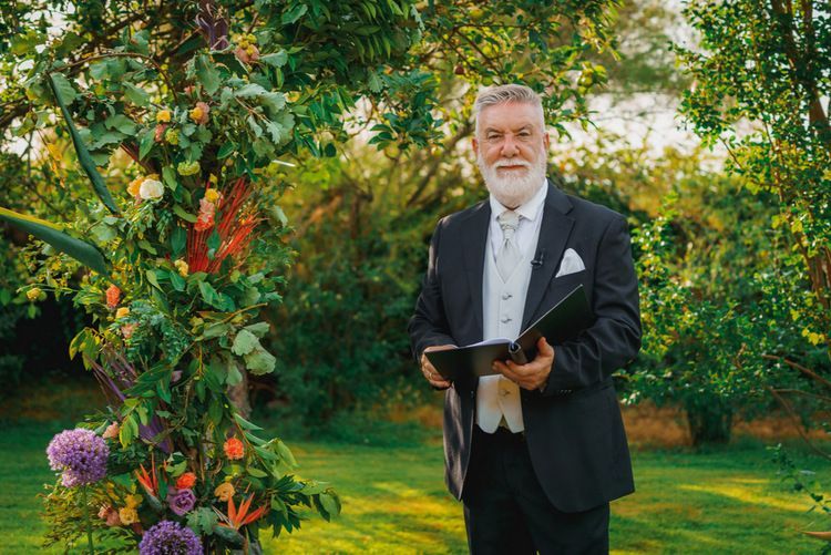 Celebrante matrimionio e unioni civili Viterbo. Cerimonia simbolica Viterbo