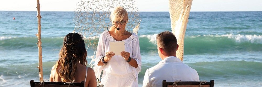 Allestimento Matrimonio e Unioni Civili sulla spiaggia Isola d'Elba. Matrimonio romantico sulla spiaggia delle Ghiaie.