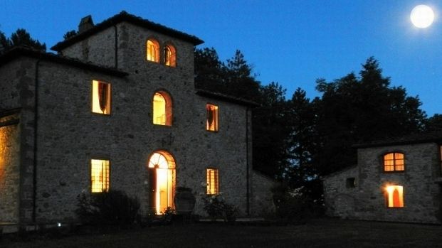 Location matrimonio Bucine. Unioni Civili Bucine.