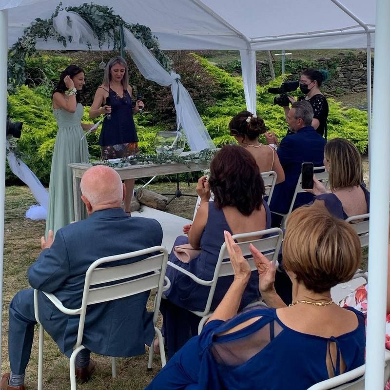 Celebrante matrimoni civili e simbolici Lago Maggiore.
