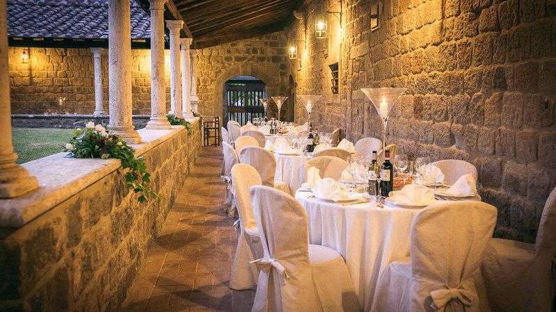 Location Matrimonio Piancastagnaio. Unioni Civili Siena. Convento Matrimonio Siena.