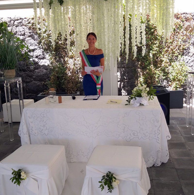 Celebrante matrimonio lgbtq Catania. Matrimoni gay Catania e Sicilia.