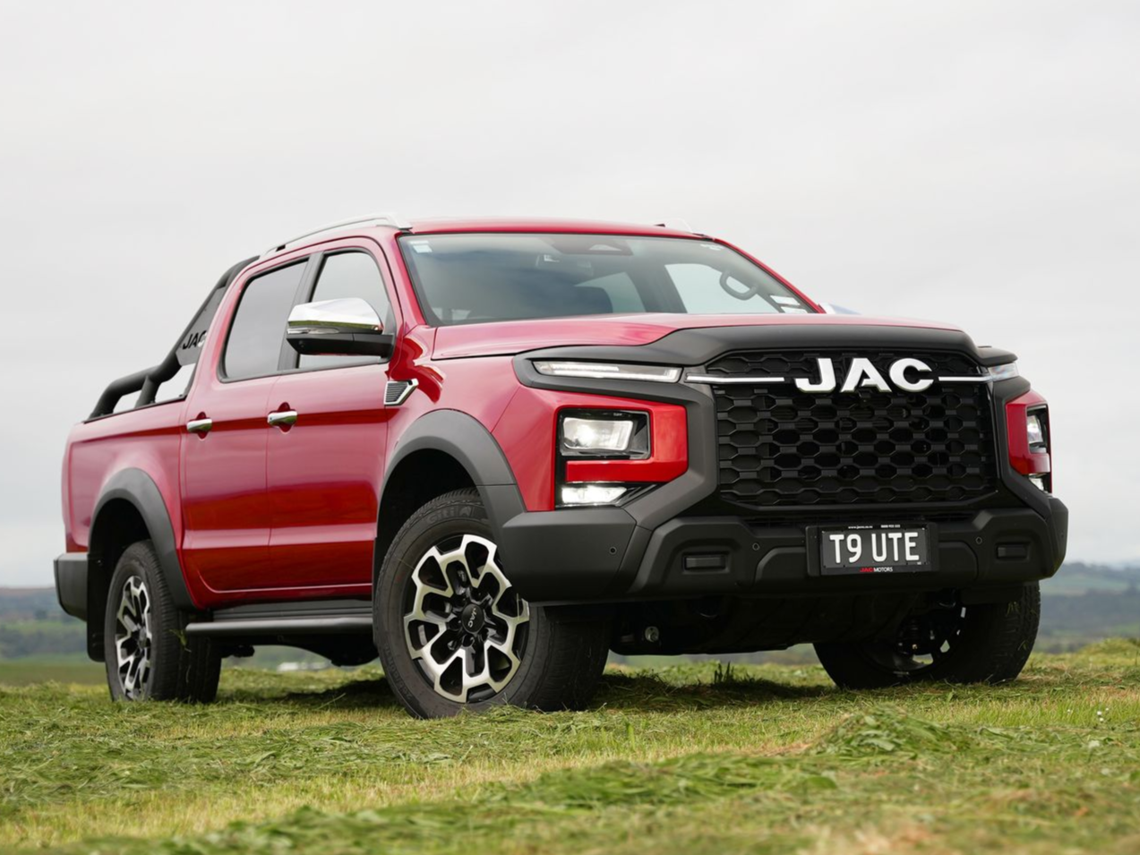 JAC T9