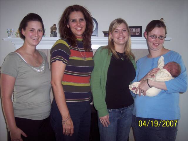 mother and baby posing with Tina - Heavenly Hands Birthing Center
