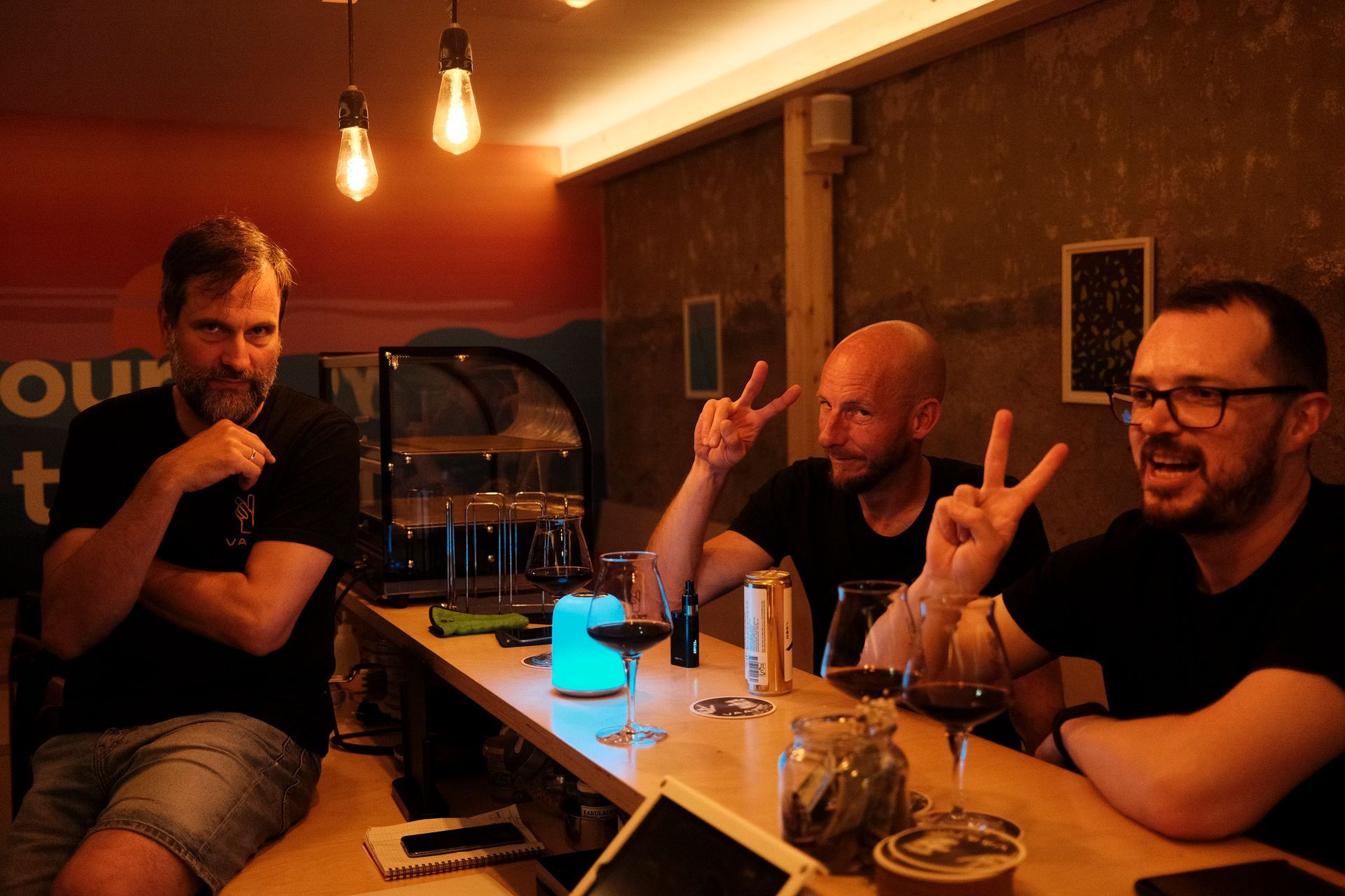 investors at the bar