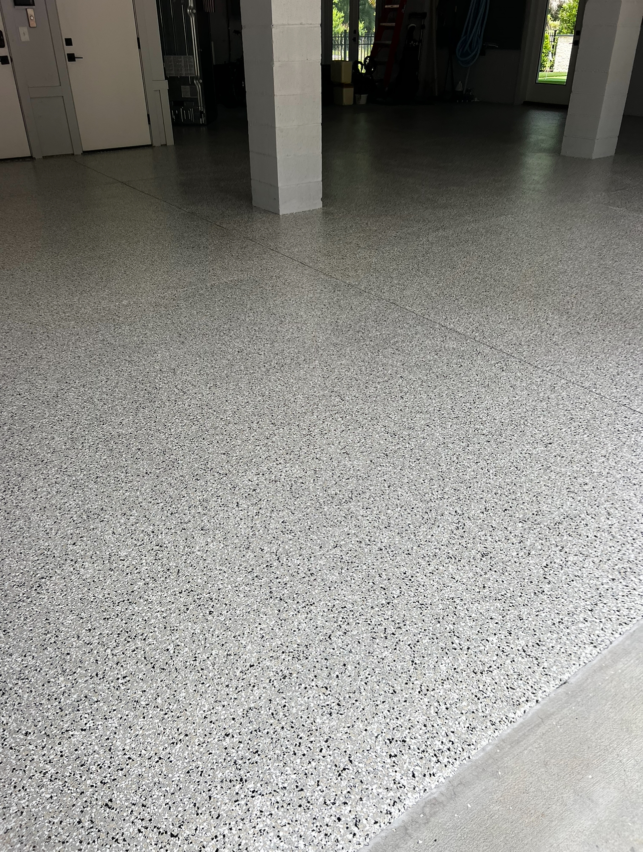 Unique Epoxy Pattern Flooring