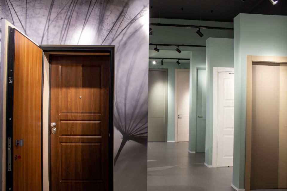 Porta d'ingresso in legno