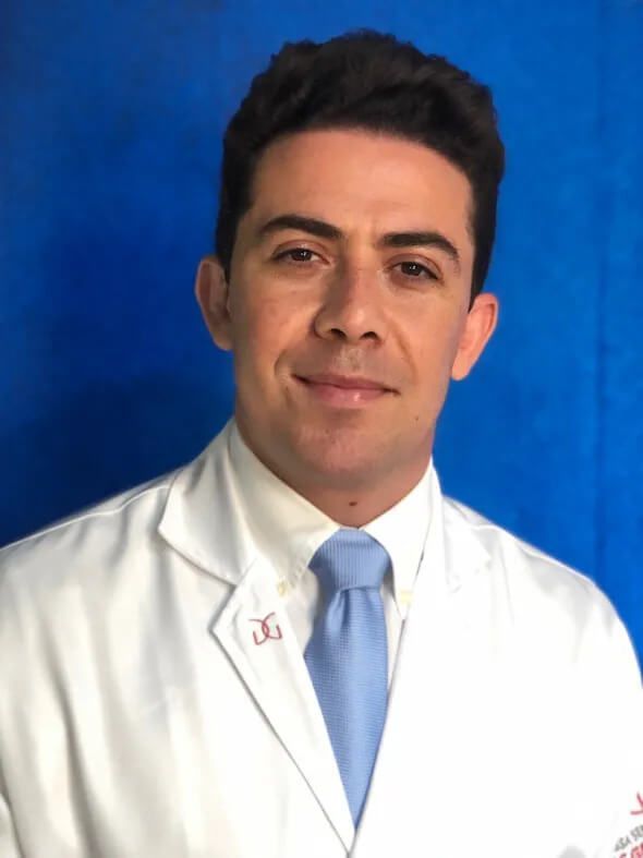 Dr. Irlon Oliveira - Neurocirurgião Curitiba