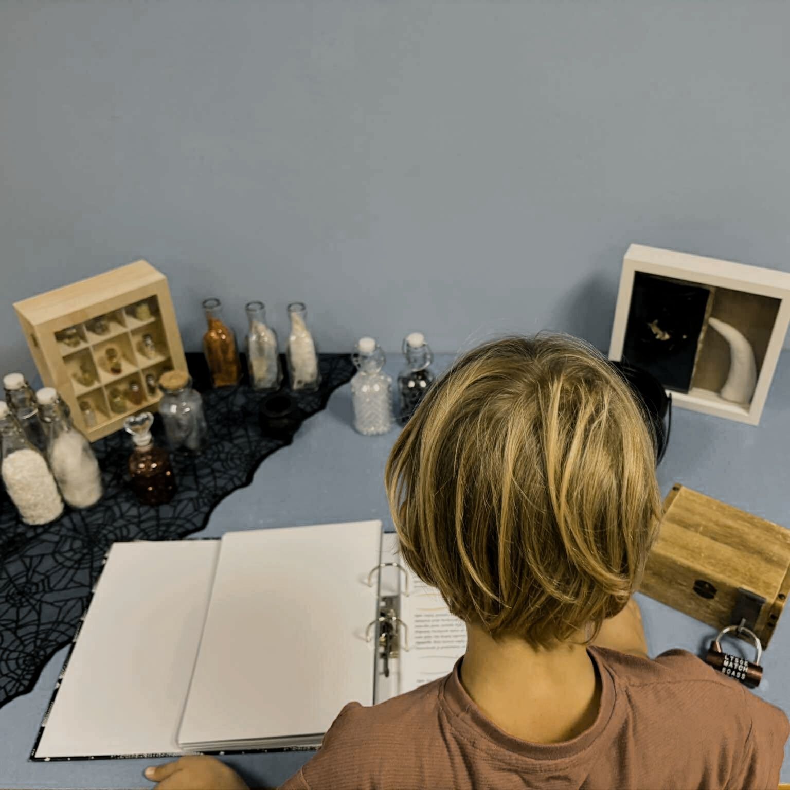 escape room, soba pobega za praznovanje rojstnega dne, Nori znastvenik