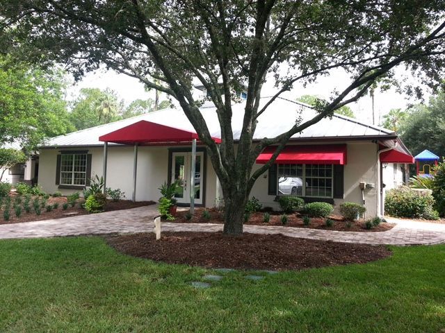 House With Big Tree - Jacksonville, FL - Boree Canvas Unlimited