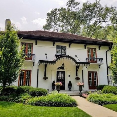 White House with A Balcony - Bellbrook, OH - John Henry Painting LLC