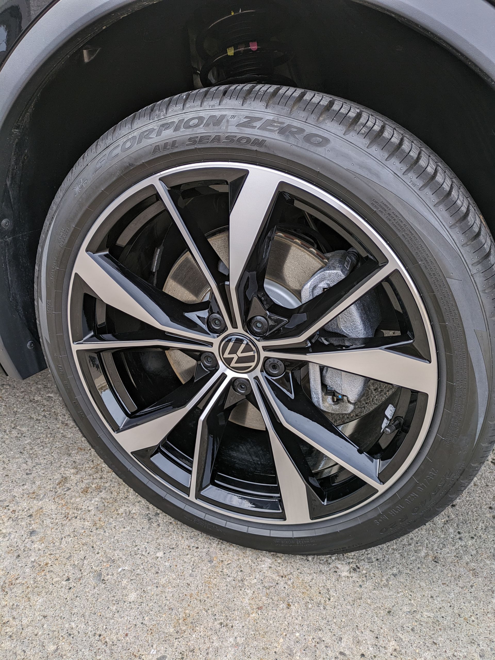 2024 Volkswagen Tiguan | 3 Year Ceramic Coating | Excelsior Auto Detailing | Windsor, ON