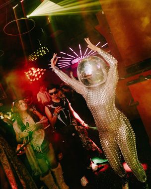 Live DJ and nightlife atmosphere at Aura HiFi