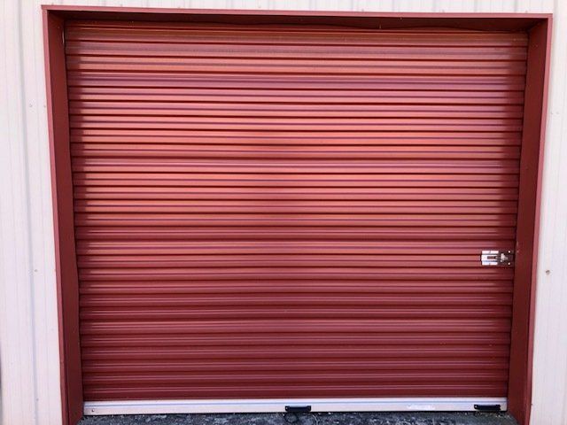 Red Door Storage Room — London, KY — K & K Storage