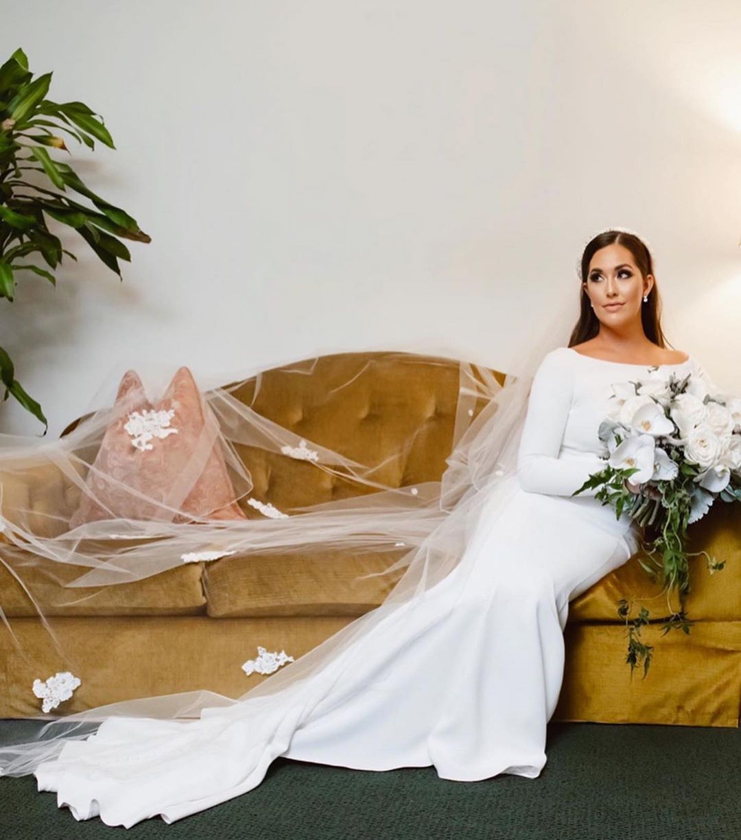 Floral Designs & Arrangements Hammond, LA Crystal Vase Flowers & Gifts