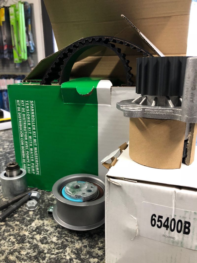 ricambi auto in scatola