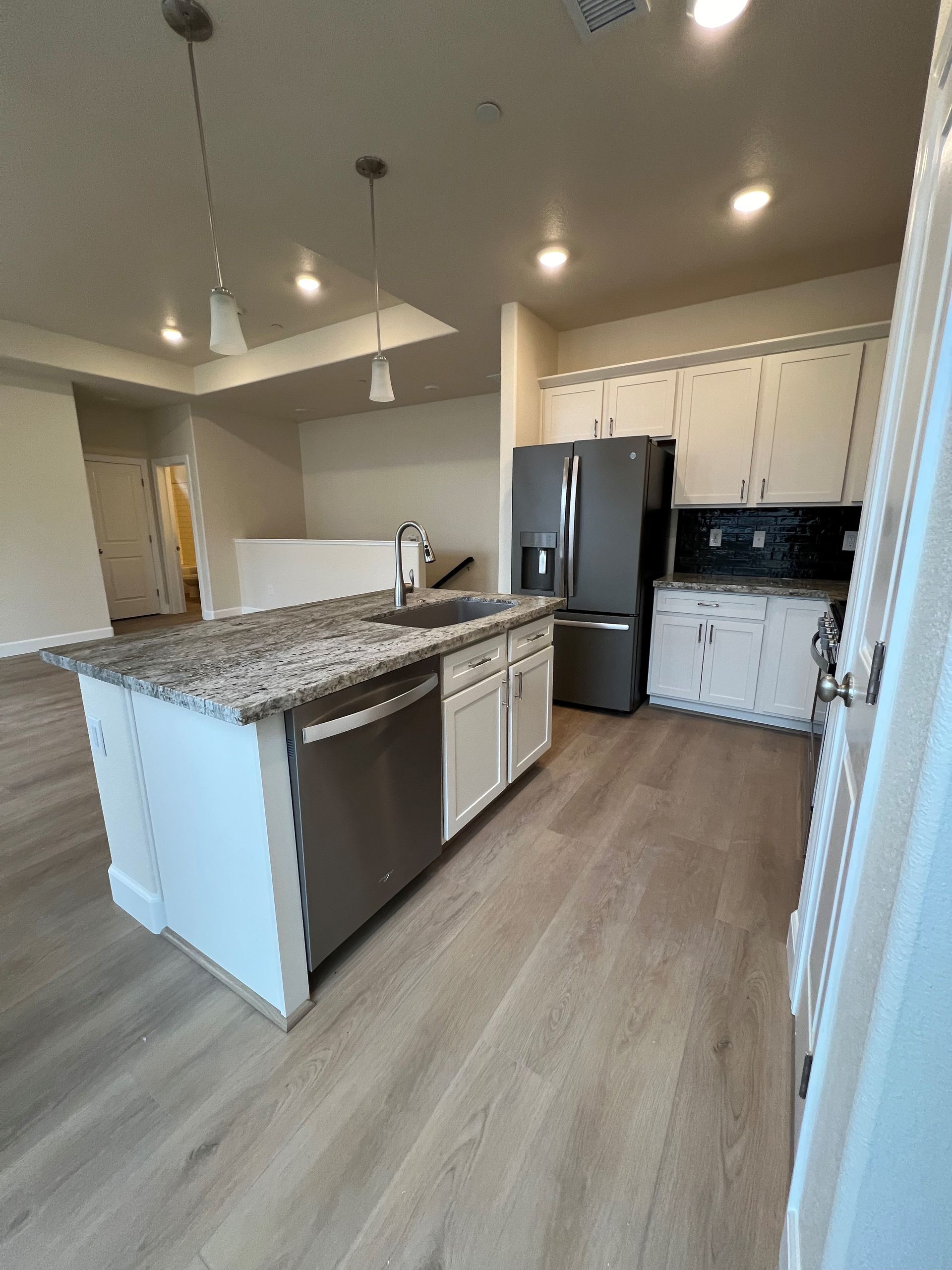 Asphalt Roof Installation – Sparks, Nevada – D&D Elite Construction