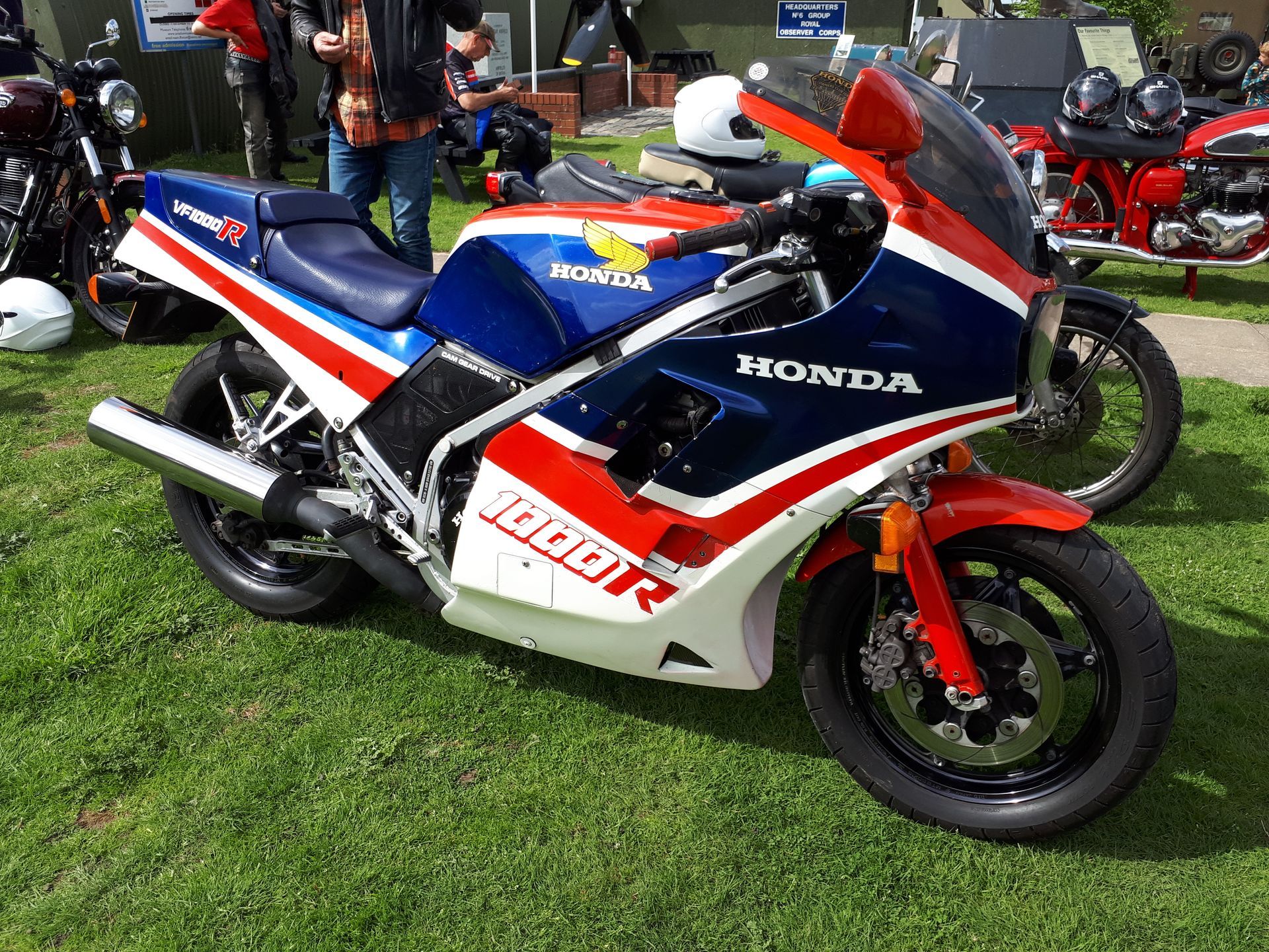 Honda VF1000R