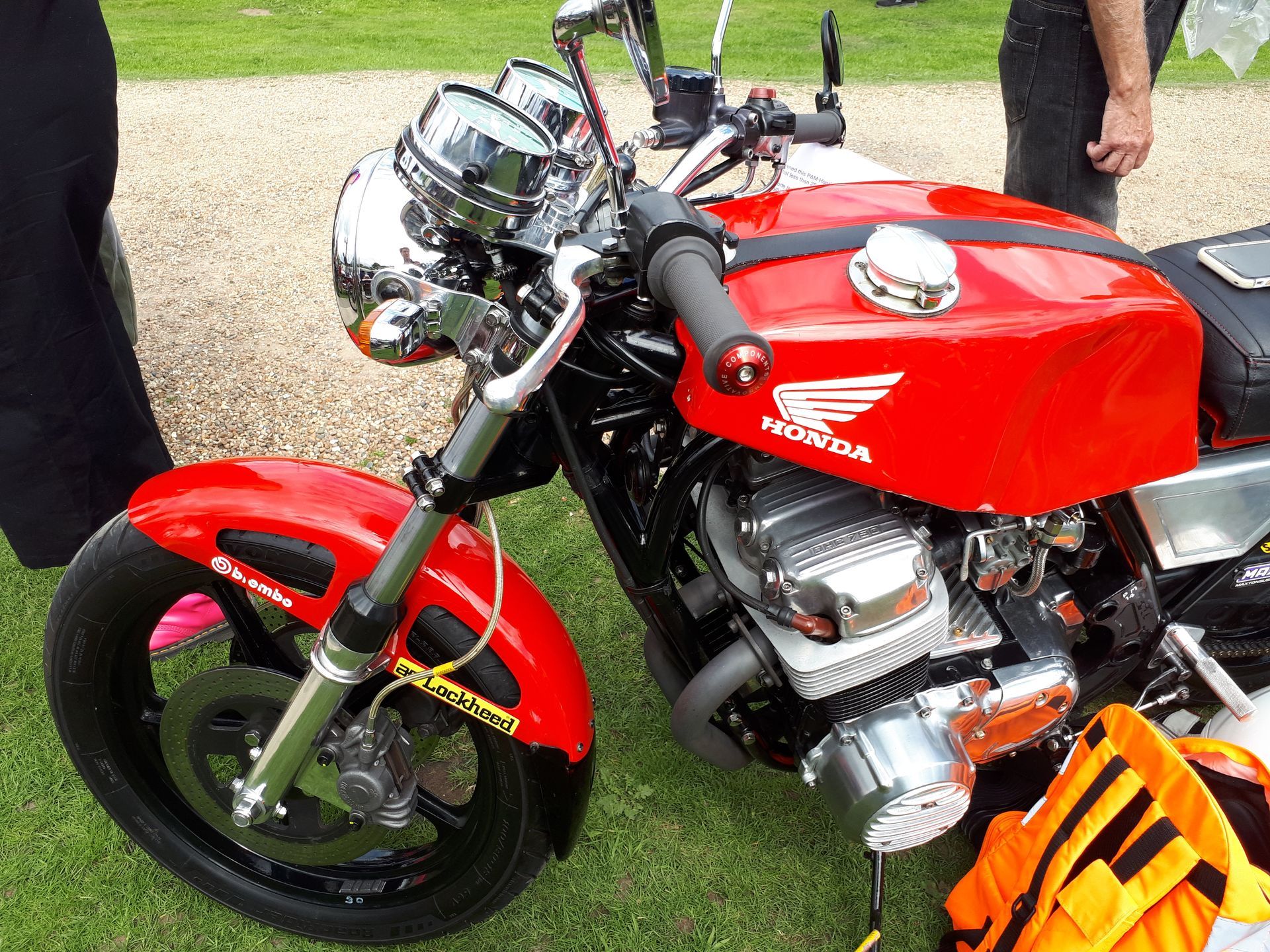 Pecket & McNab CB750