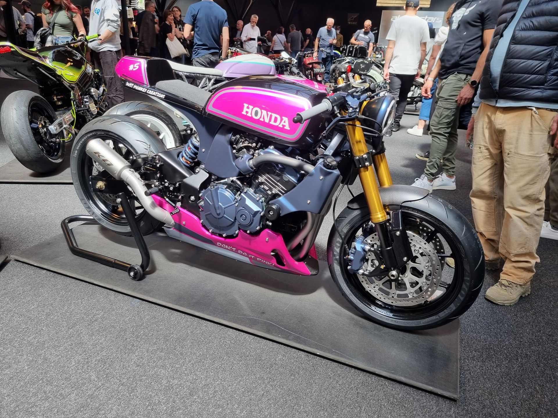 2000 Honda CB600F - Don't Do It Pink - Wayne Huffer