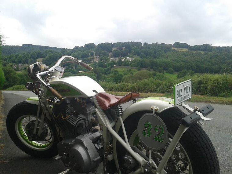 Harley Boardtracker