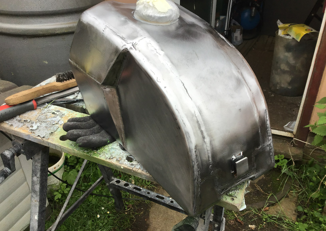 Fabricated dirt bike fuel tank