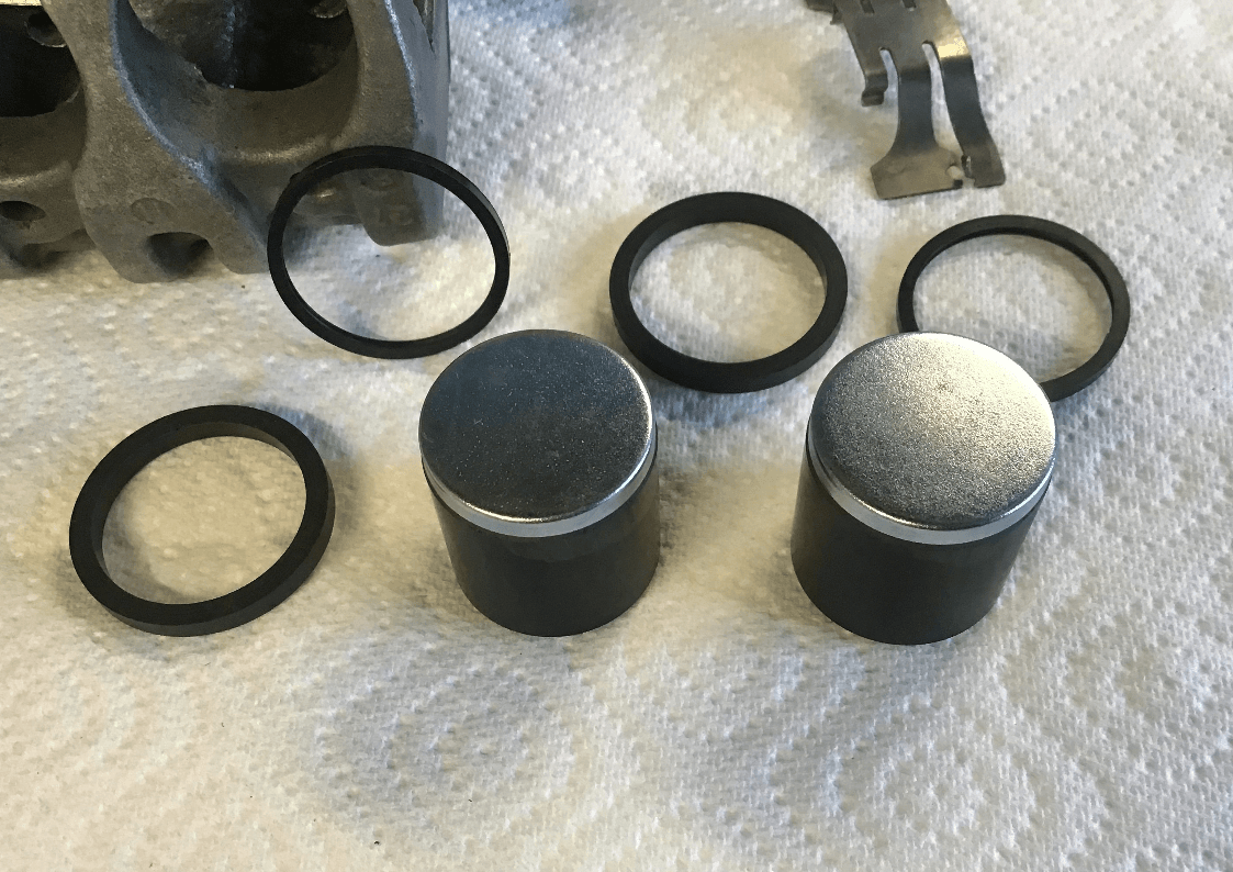 YZ125 front brake pistons and seals