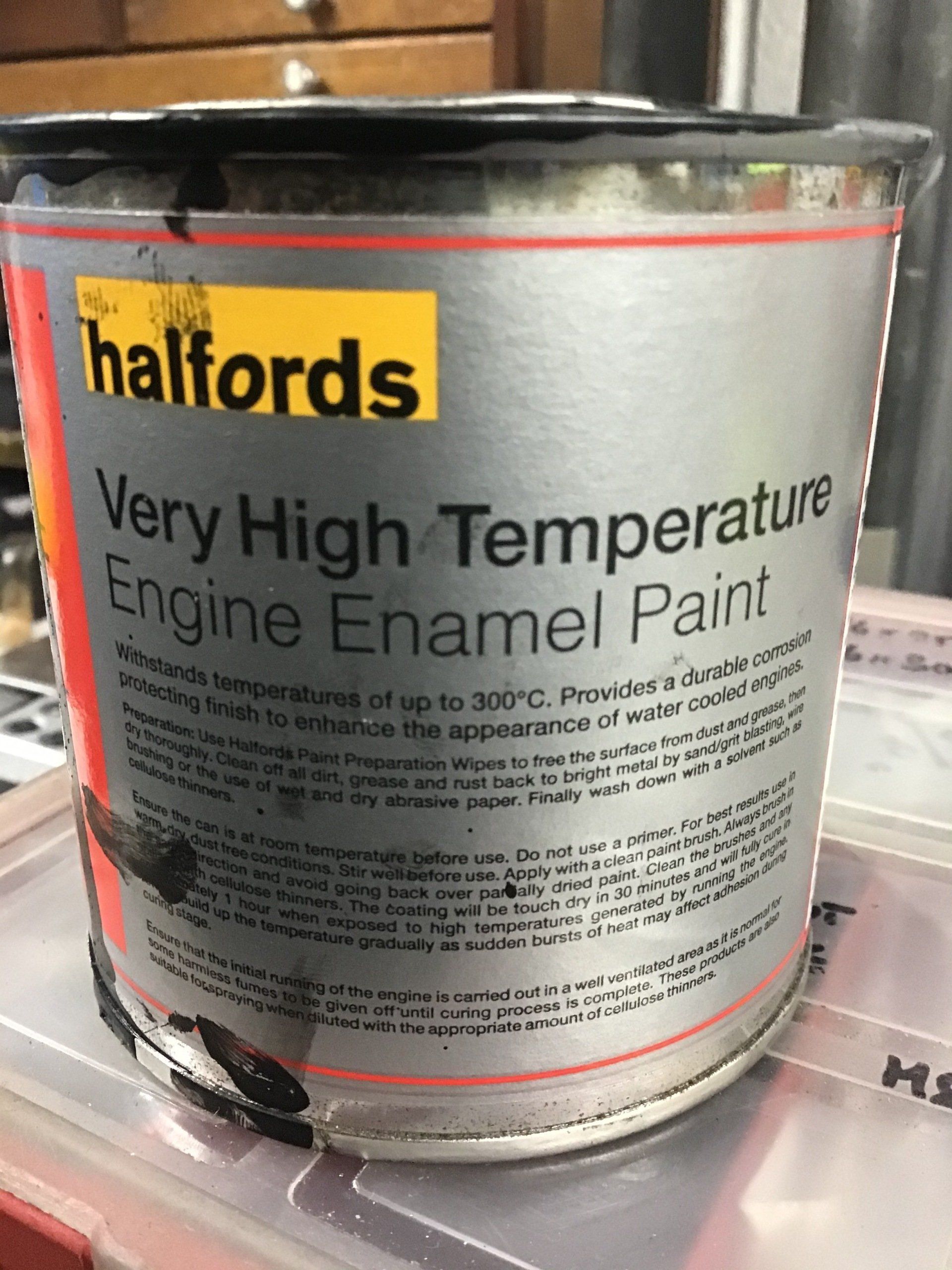 Halfords VHT engine paint