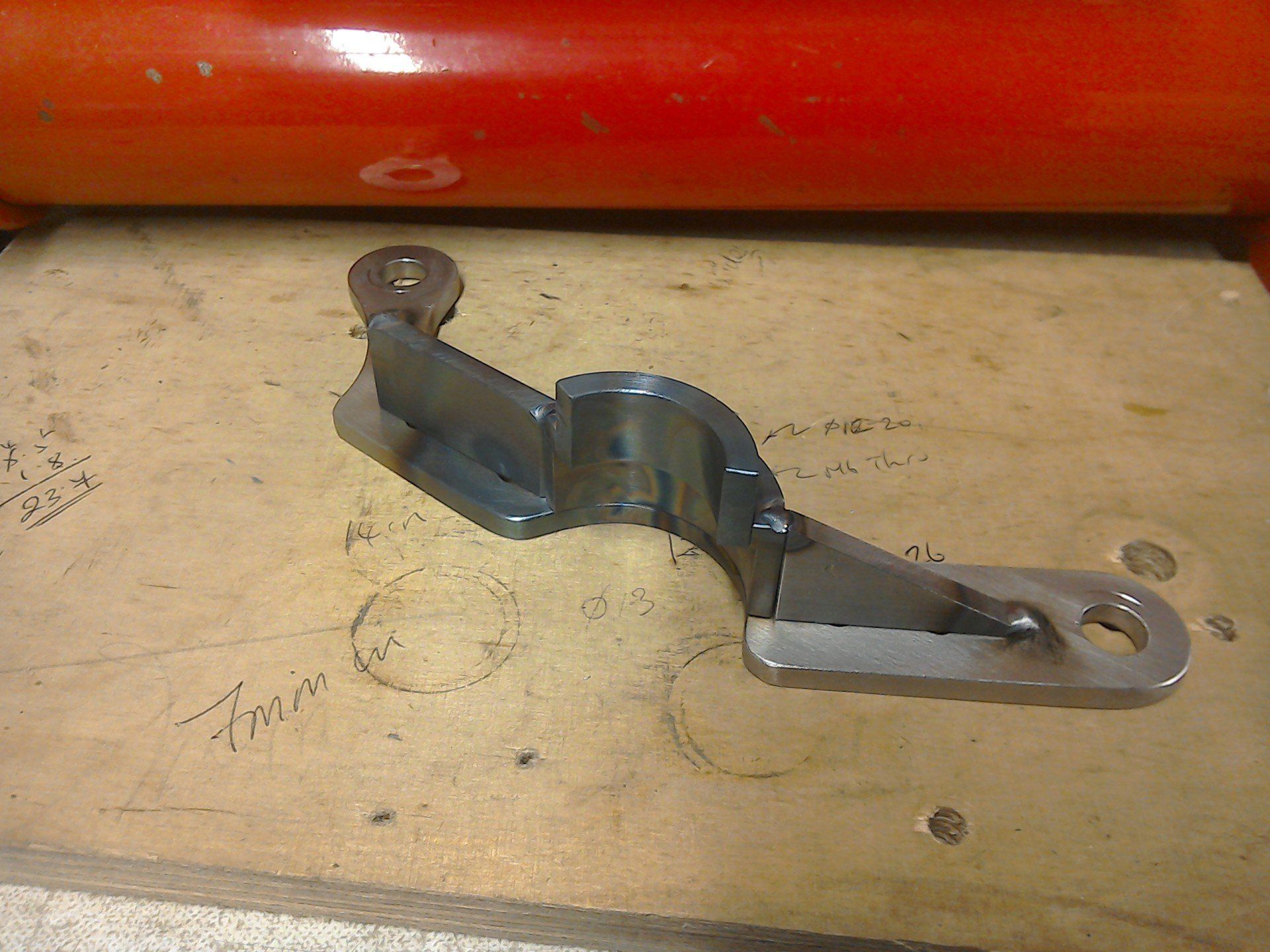 Rear engine mount