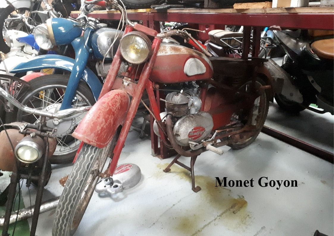 Monet Goyon Motorcycle