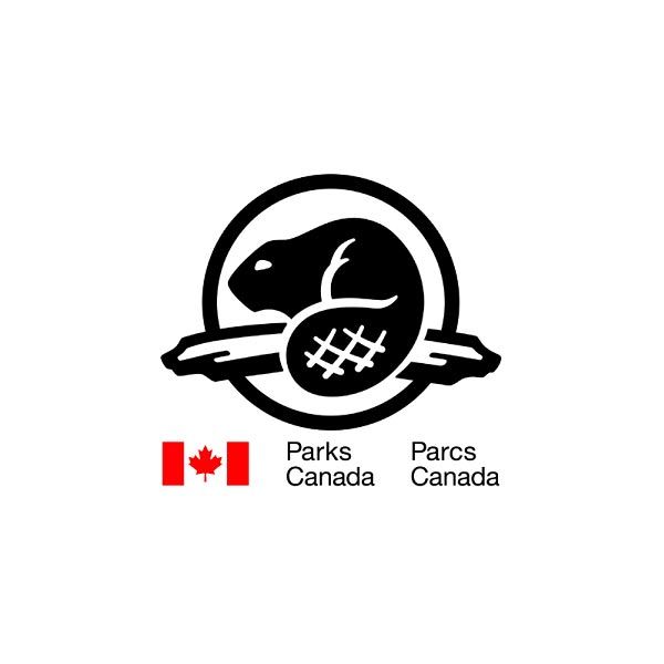 A black and white logo for parks canada with a beaver and a canadian flag.