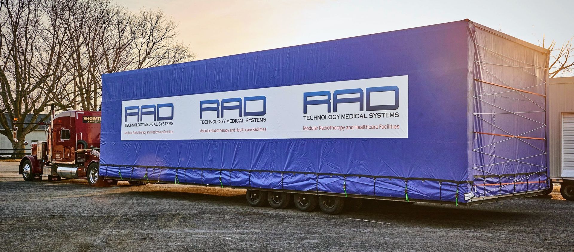 Have vinyl tarps and covers custom made in Canada by cover-tech