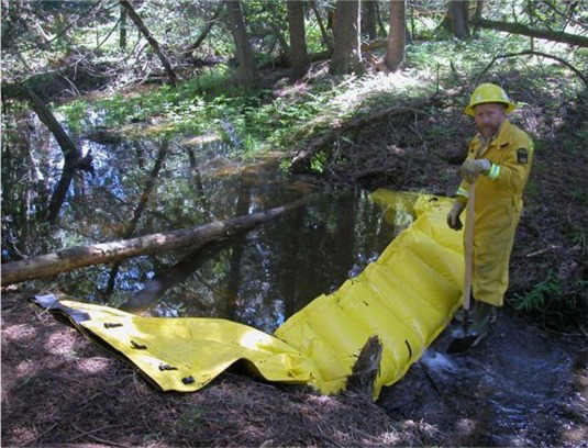 Cover-Tech Inc. Cofferdams & Portable Flexible Tanks 1-888-325-5757 Cover Tech