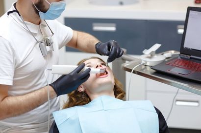 Examination of the oral cavity
