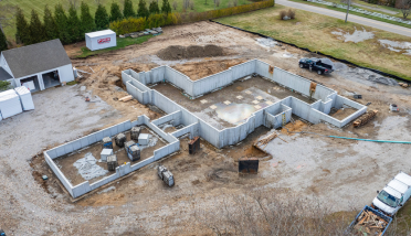 An aerial view of a house under construction.