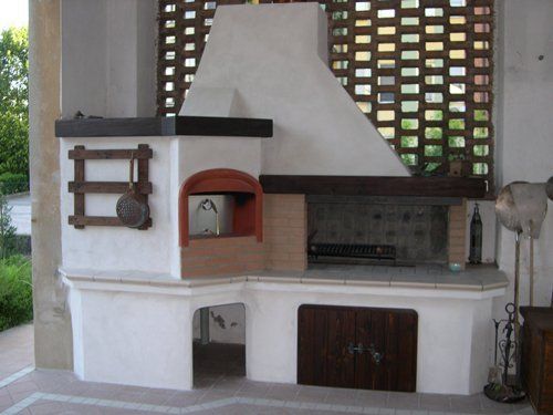 forno da giardino in muratura per barbecue e pizze