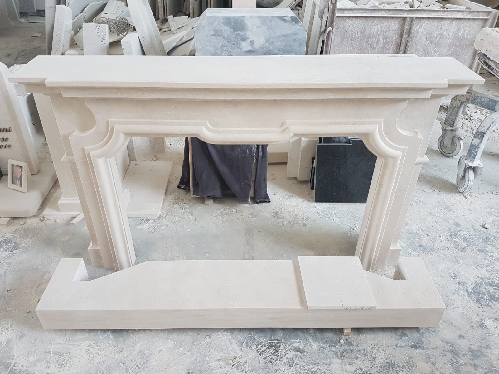 lavorazione in marmo 2