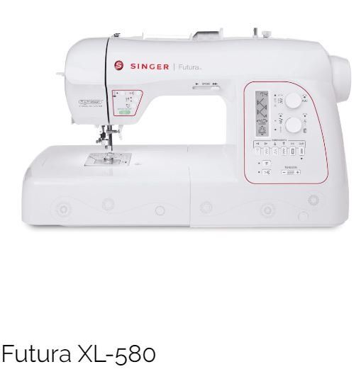 Una macchina da cucire singer futura xl 580 su uno sfondo bianco
