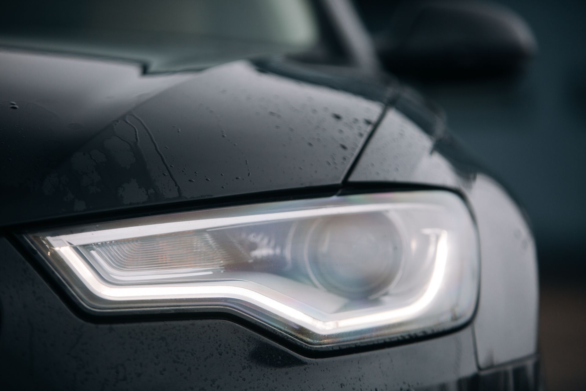 Audi Front Light | Willis Auto LLC