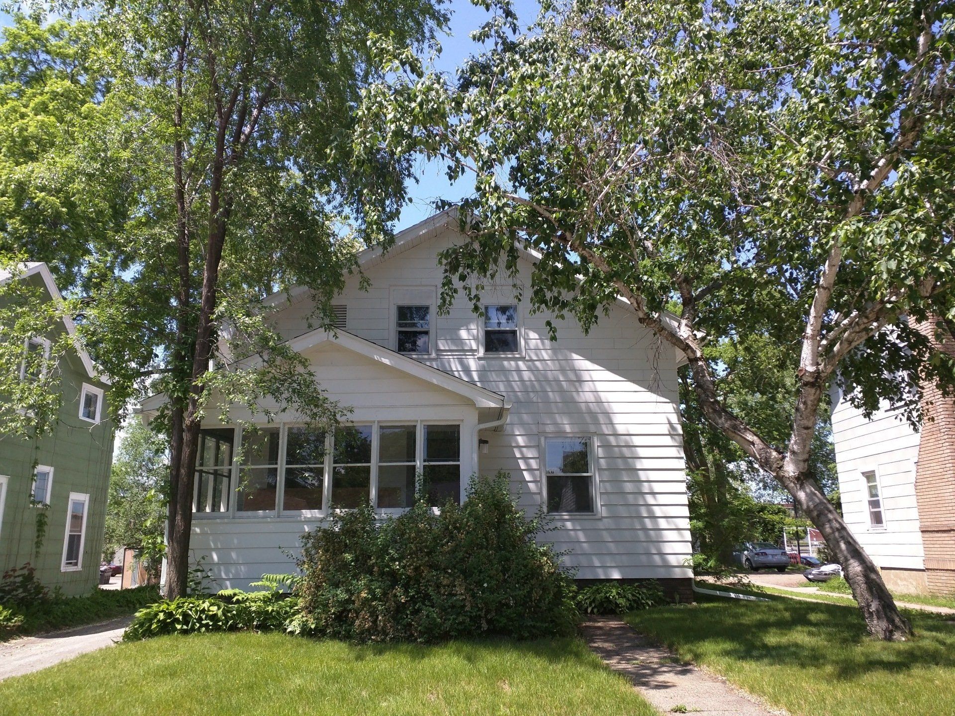 221 20th St N La Crosse, WI 54601