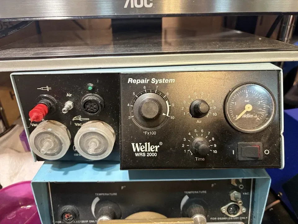 Weller WRS 2000 Repair System solder desoldering station