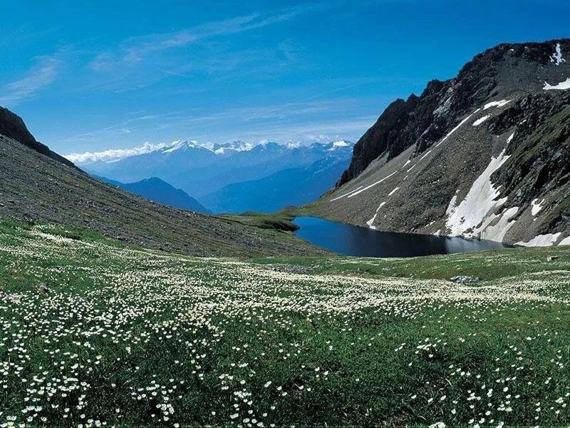 Lac alpin
