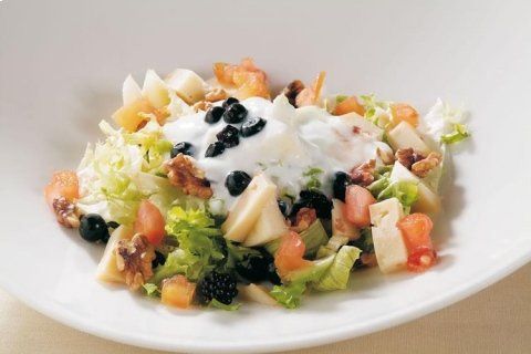 SALAD WITH MOUNTAIN FLAVOURS