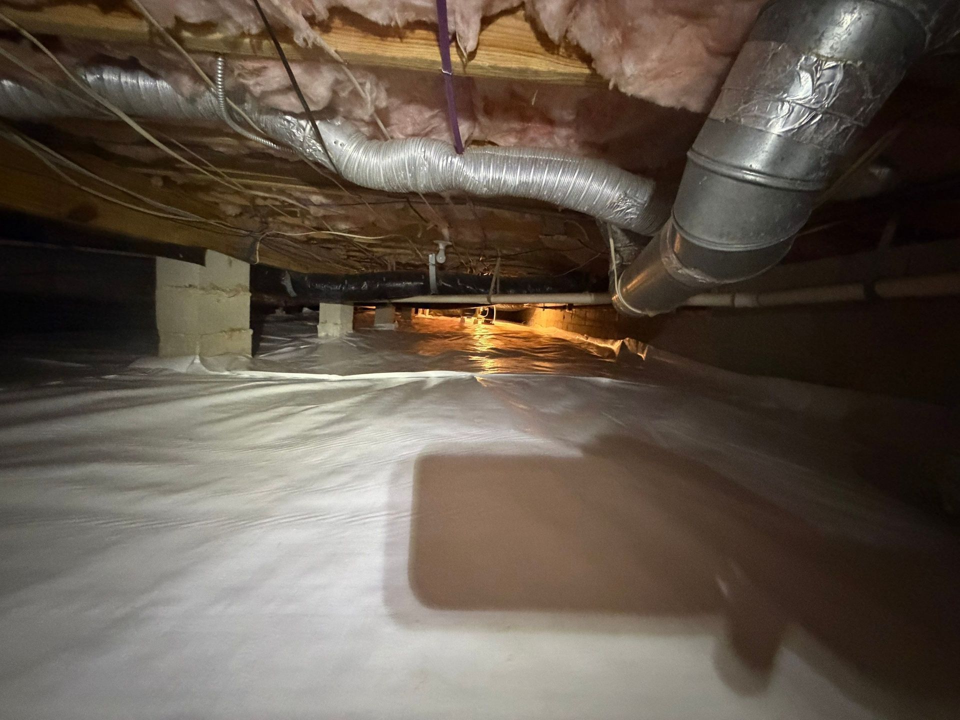 Clean dry crawl space hybrid encapsulation in Tabb area of Yorktown.
