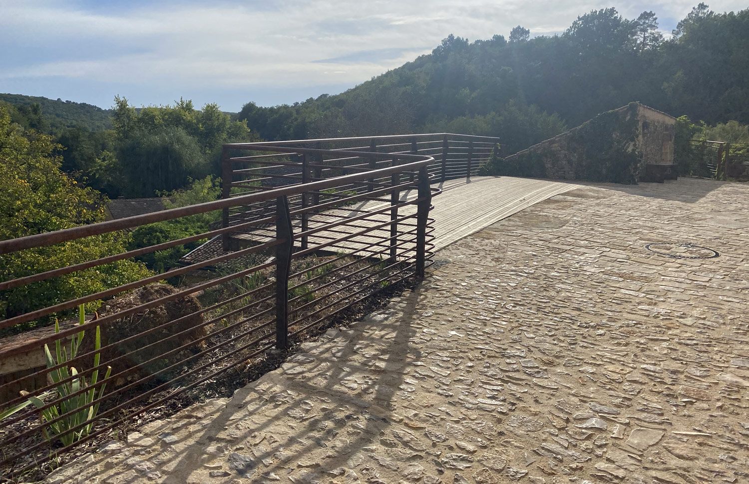 rambarde de sécurité en acier effet rouillé