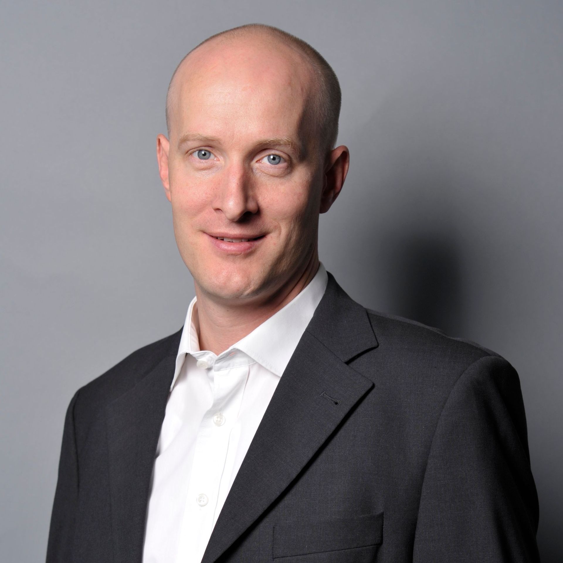Dr. Matthias Jöst
